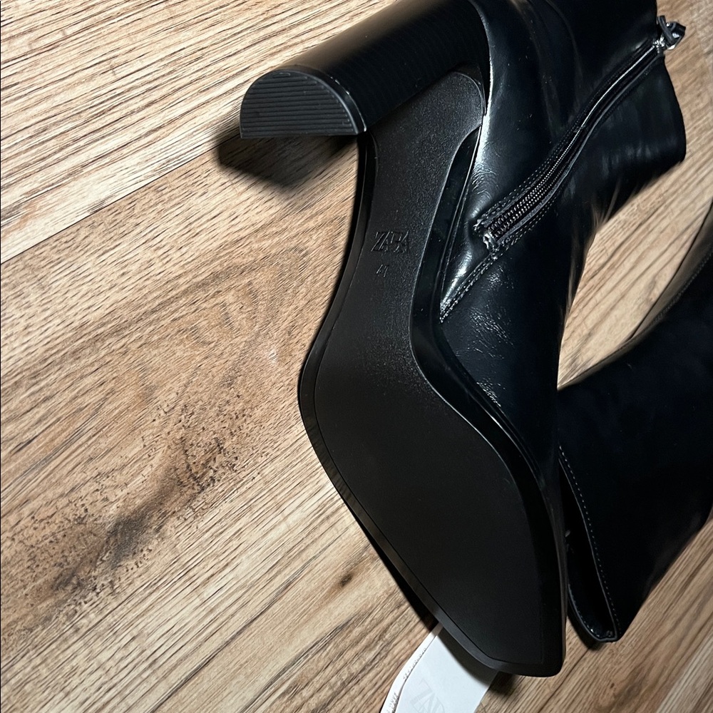 NEW! Zara 4’ Heeled Ankle Boots Size 41 or 10 (US) - Picture 12 of 12